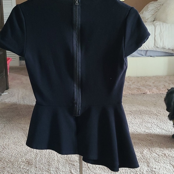 Top - Picture 3 of 4